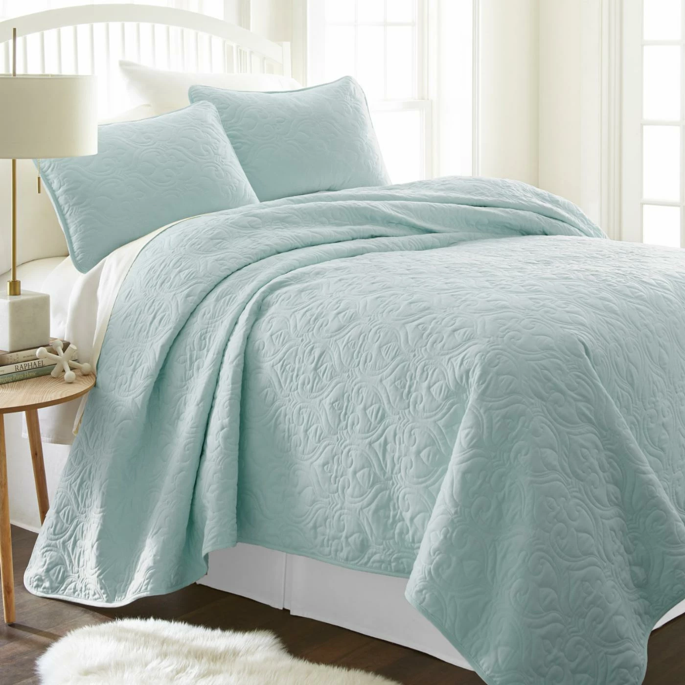 Deals ๐ California King Damask Quilted Coverlet Set By Noble Linens ๐ฅ 6 Deals ๐ California King Damask Quilted Coverlet Set By Noble Linens ๐ฅ - Image 4
