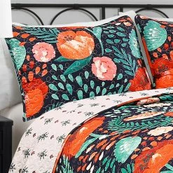 Brand new ❤️ King Poppy Garden 3 Piece Quilt Set By Lush Decor ✨ -Greenland Home Fashions shop detail2TRIA748