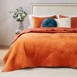Best Pirce ⌛ King Barefoot Bungalow Riviera Velvet Oversized Quilt Set 🛒 -Greenland Home Fashions shop detail3GRNLD591
