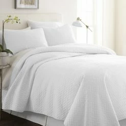 Budget 🎁 California King Brick Quilted Coverlet Set By Noble Linens 🔥 -Greenland Home Fashions shop detail3IENJ054