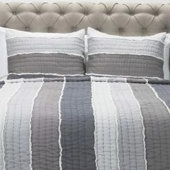 Top 10 🧨 King Olivia Grace Quilt By Rizzy Home 😍 -Greenland Home Fashions shop detail5RIZ1468