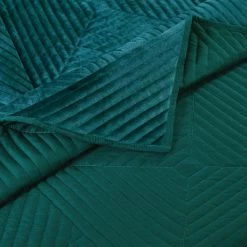 Best Pirce ⌛ King Barefoot Bungalow Riviera Velvet Oversized Quilt Set 🛒 -Greenland Home Fashions shop detail6GRNLD591
