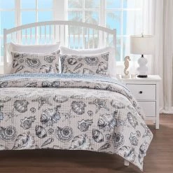 New ⌛ King Barefoot Bungalow Cruz Reversible Quilt Set 🛒 -Greenland Home Fashions shop detailGRNLD602