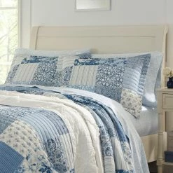 Buy ❤️ Queen Paisley Patchwork Quilt Set By Laura Ashley 🛒 -Greenland Home Fashions shop detailREVM1939