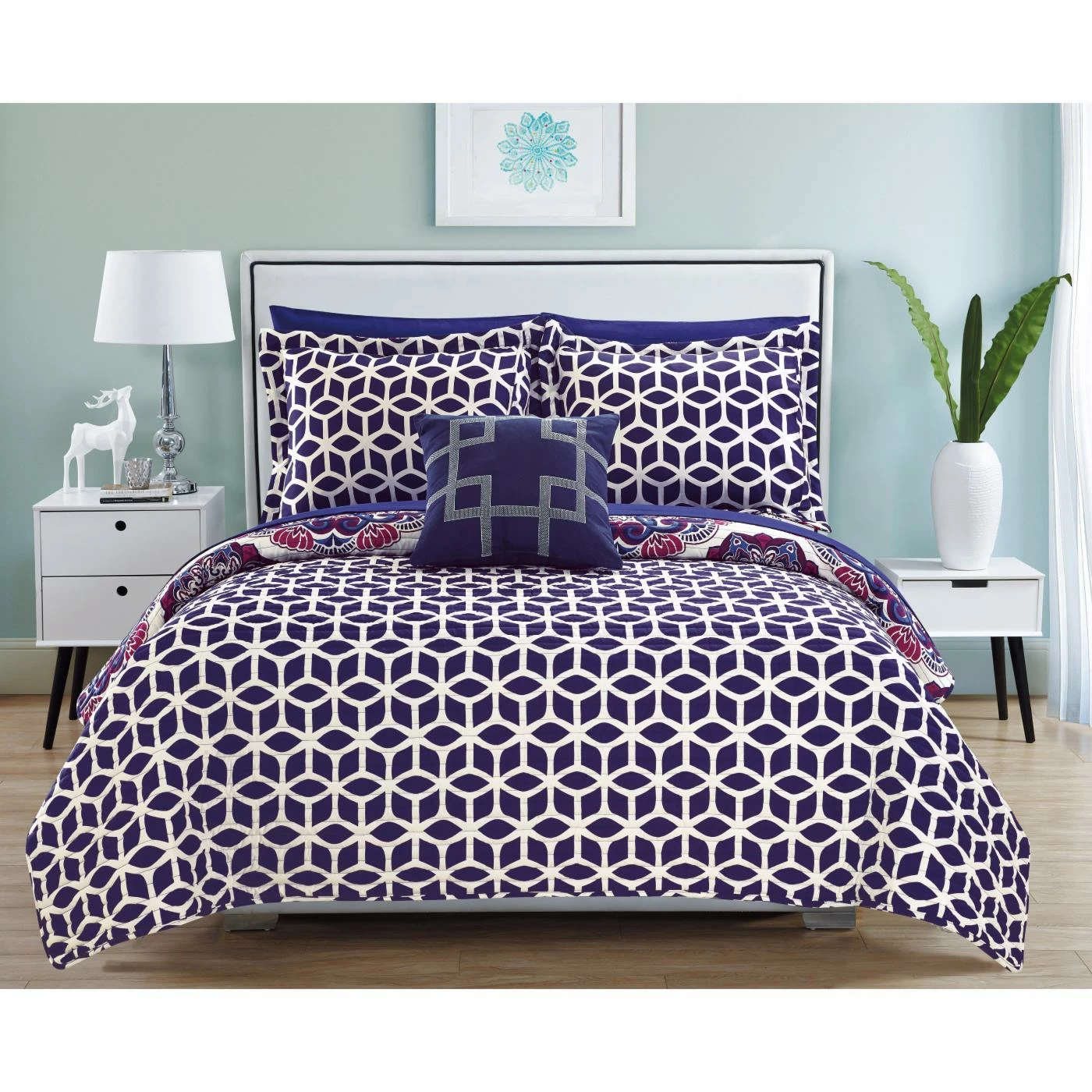 Flash Sale ๐ King Chic Home Miranda Reversible Quilt Set ๐ 4 Flash Sale ๐ King Chic Home Miranda Reversible Quilt Set ๐ - Image 2