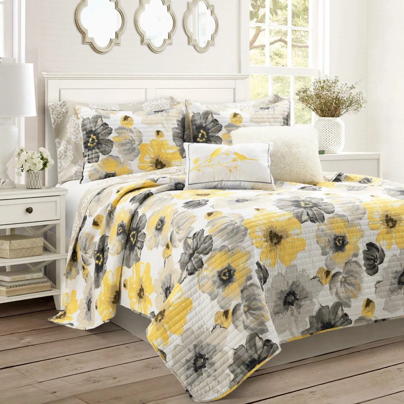 Outlet ๐ Lush Decor Leah Soft Reversible Oversized Quilt Set -Yellow/Gray- King โญ 4 Outlet ๐ Lush Decor Leah Soft Reversible Oversized Quilt Set -Yellow/Gray- King โญ - Image 2