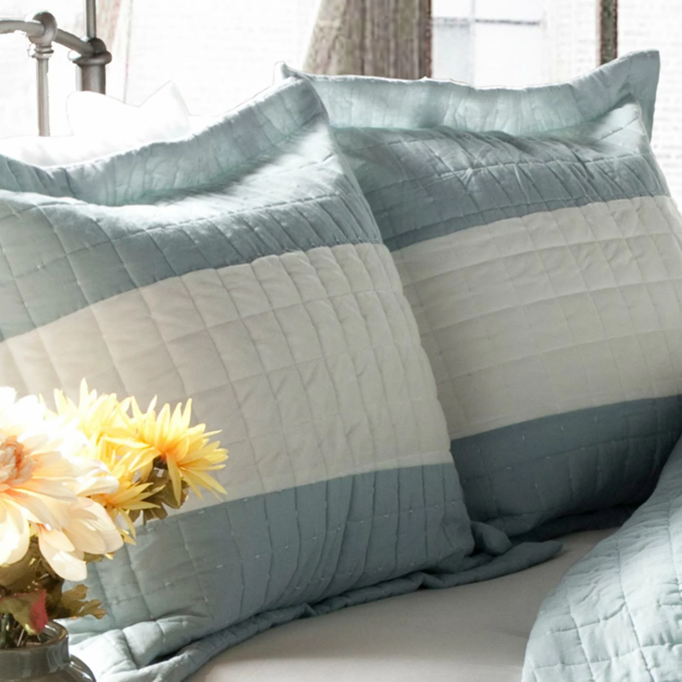 Budget ๐ฅฐ Triangle Home Fashions King Berlin Stripe 3 Piece Quilt Set ๐ฅ 4 Budget ๐ฅฐ Triangle Home Fashions King Berlin Stripe 3 Piece Quilt Set ๐ฅ - Image 2