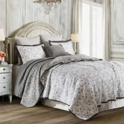 Promo 👏 King Fleur De Lis Quilt Set By HiEnd Accents 🥰
