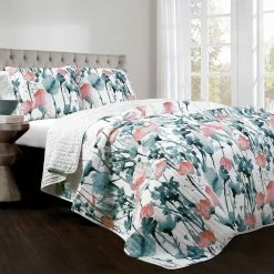 Deals ✨ King Zuri Flora 3 Piece Quilt Set By Lush Decor ✨