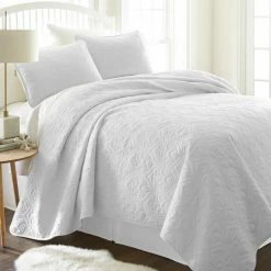 Deals ๐ California King Damask Quilted Coverlet Set By Noble Linens ๐ฅ 12 Deals ๐ California King Damask Quilted Coverlet Set By Noble Linens ๐ฅ -Greenland Home Fashions shop scaleIENJ053